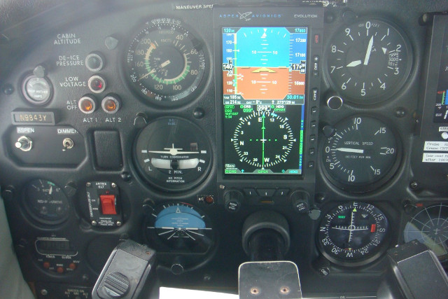 N9843Y_6PanelLeft_640.jpeg